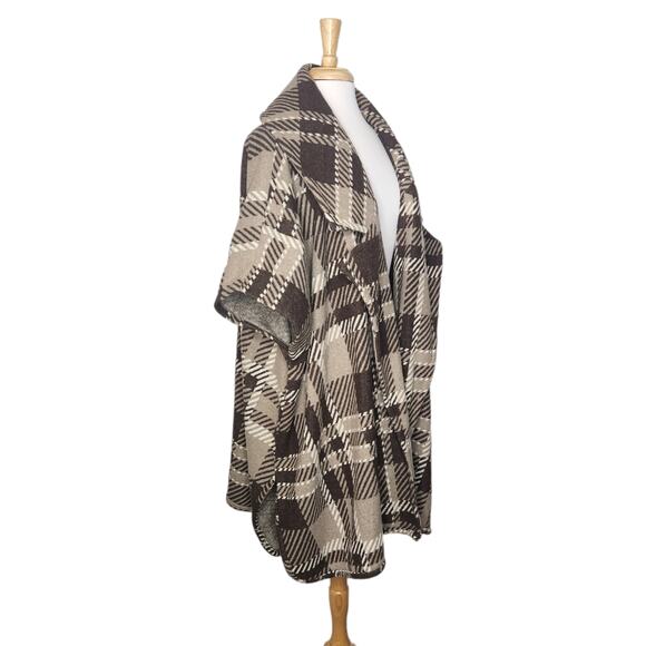 Treasure & Bond Fleece Plaid Jacket OS NWT - Picture 4 of 9